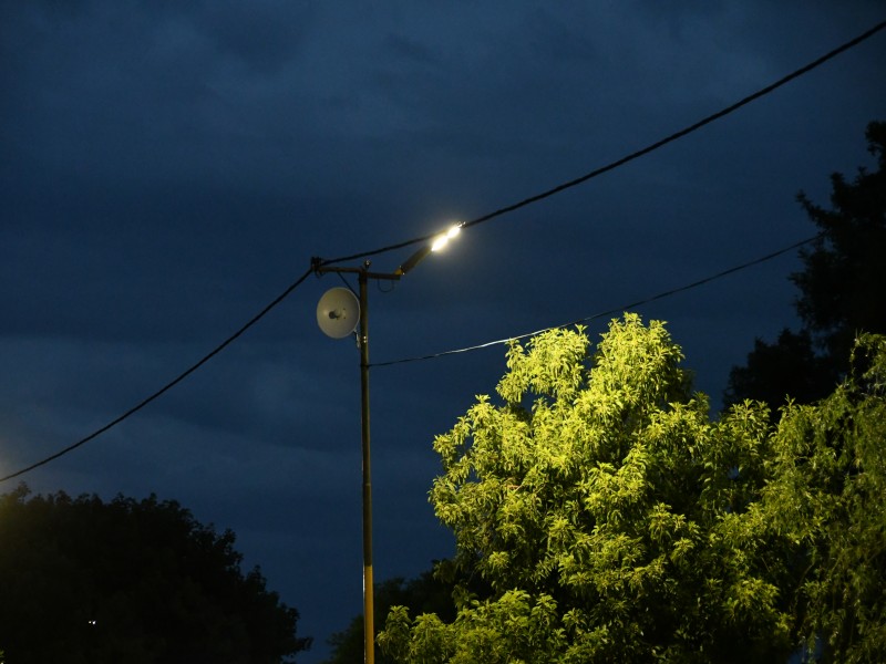 Barrio Sarmiento suma más luces LED